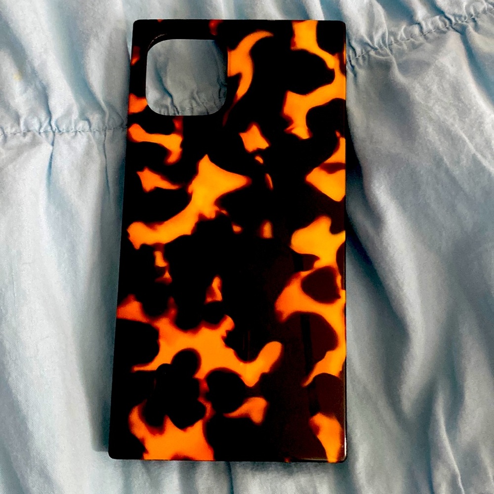 Flaunt iPhone 11 Pro case